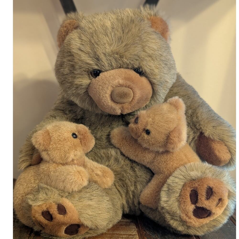 Vintage Animal Plush Fiesta Teddy Bear with Cubs (Babies) Plush